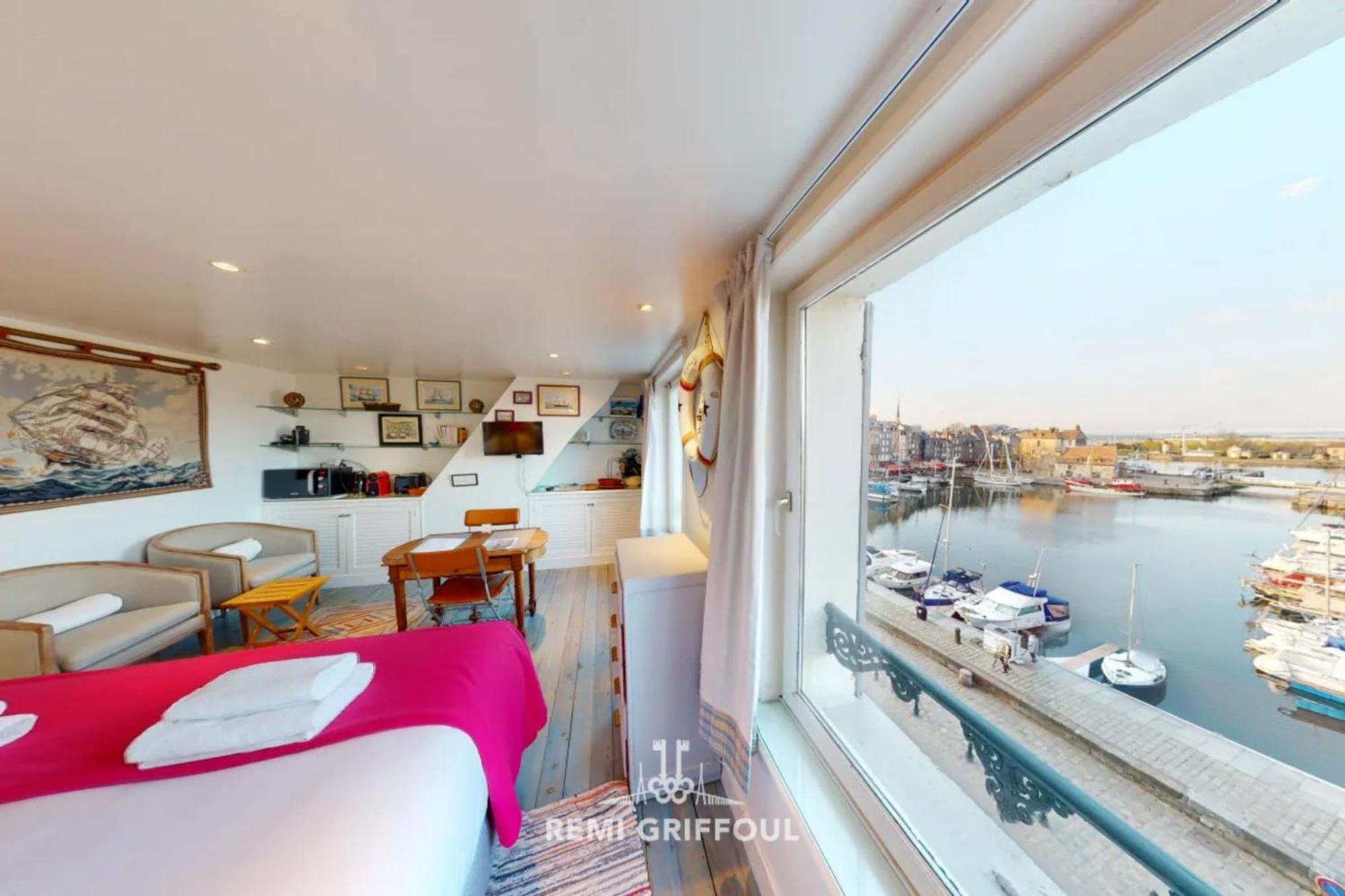 Appartement Racing The Wind Breathtaking Port View 2 Pers à Honfleur Extérieur photo