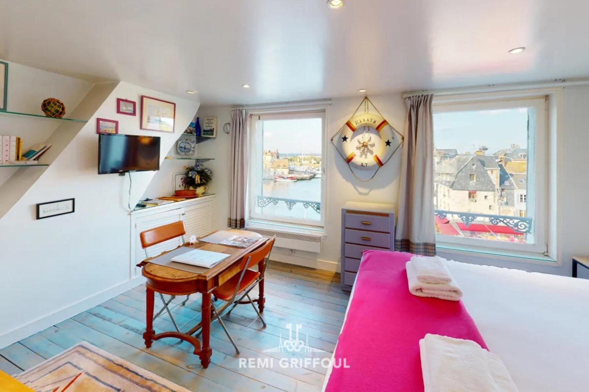 Appartement Racing The Wind Breathtaking Port View 2 Pers à Honfleur Extérieur photo